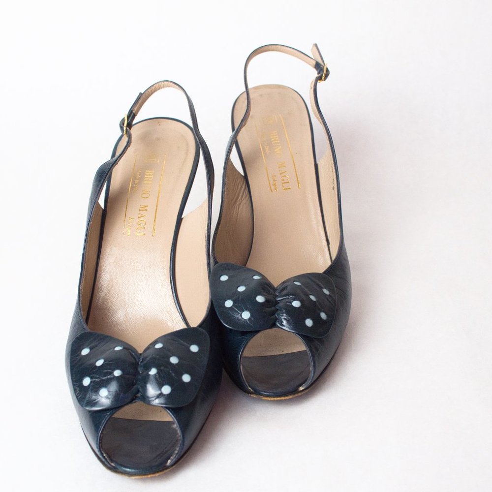 Bruno Magli Vintage Size 10 B Heeled Peep Toe Sandals with Polka Dot Bow - Picture 9 of 14